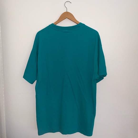 Vintage Tee - Picture 2 of 4